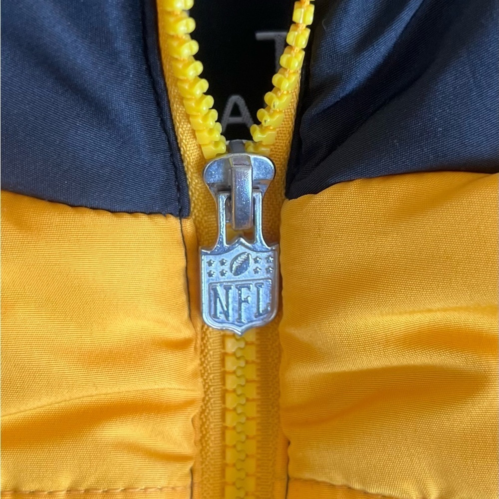 Pittsburgh Steelers NFL Team Apparel Football Vest - Picture 11 of 14